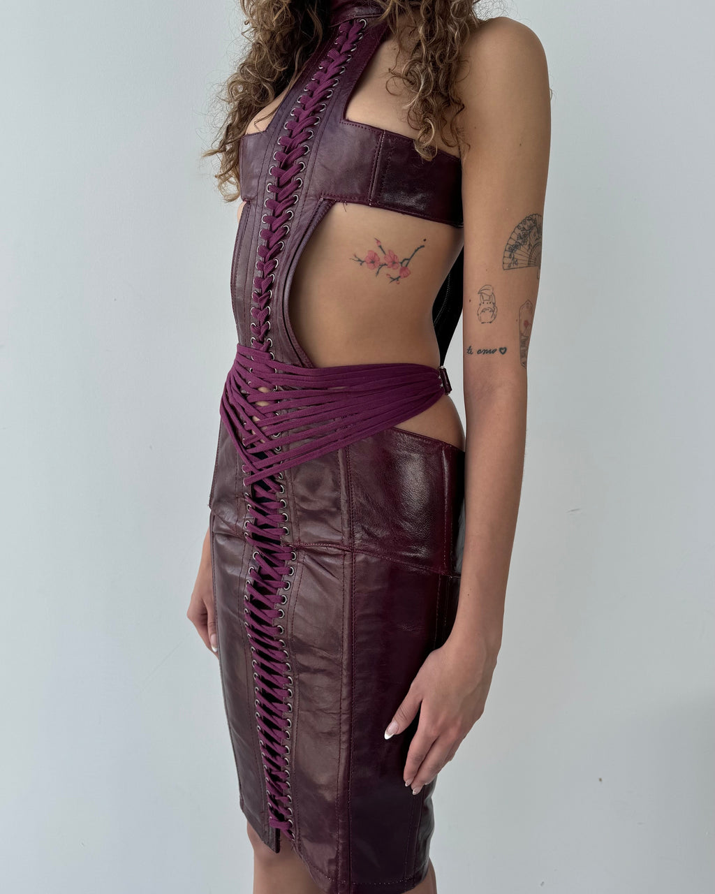 MOIRAE PRE-ORDER